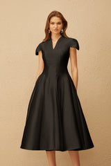 Aventin Black Godet Design Midi Dress