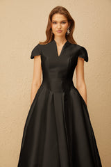 Aventin Black Godet Design Midi Dress