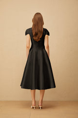 Aventin Black Godet Design Midi Dress