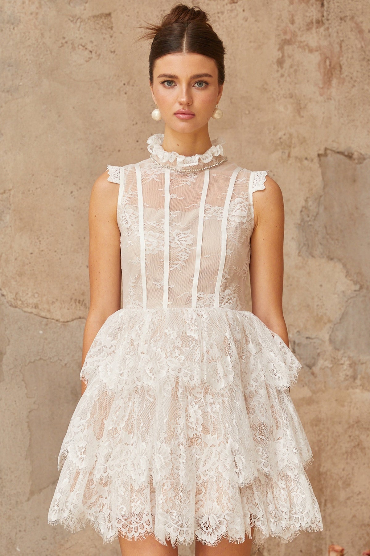 Thérèse white embellished floral-lace tiered mini dress