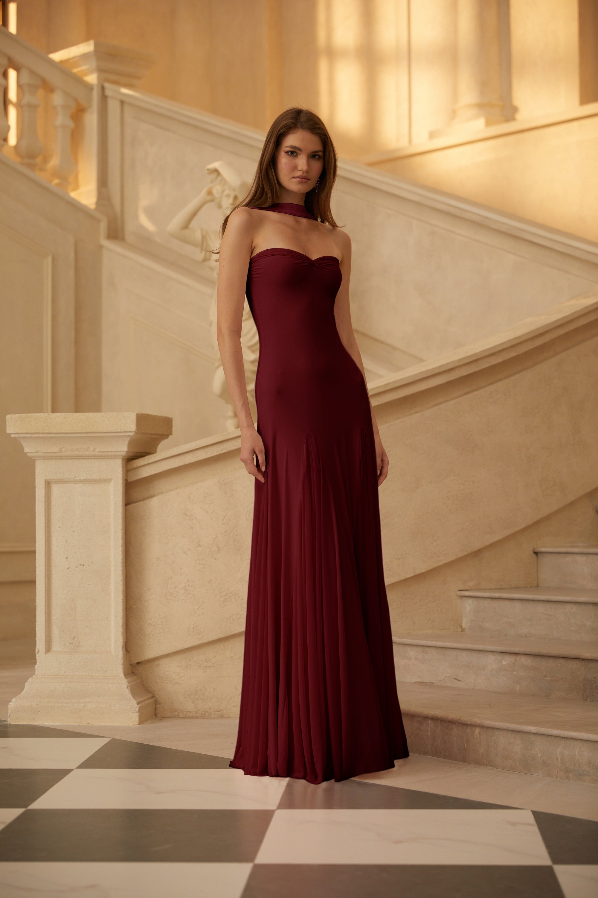 Rêverie Red Sweetheart Neck Maxi Dress