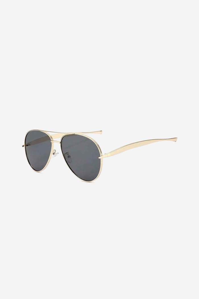 Aviator Sunglasses with Sculpted Gold Frame and Double Bridge – Black