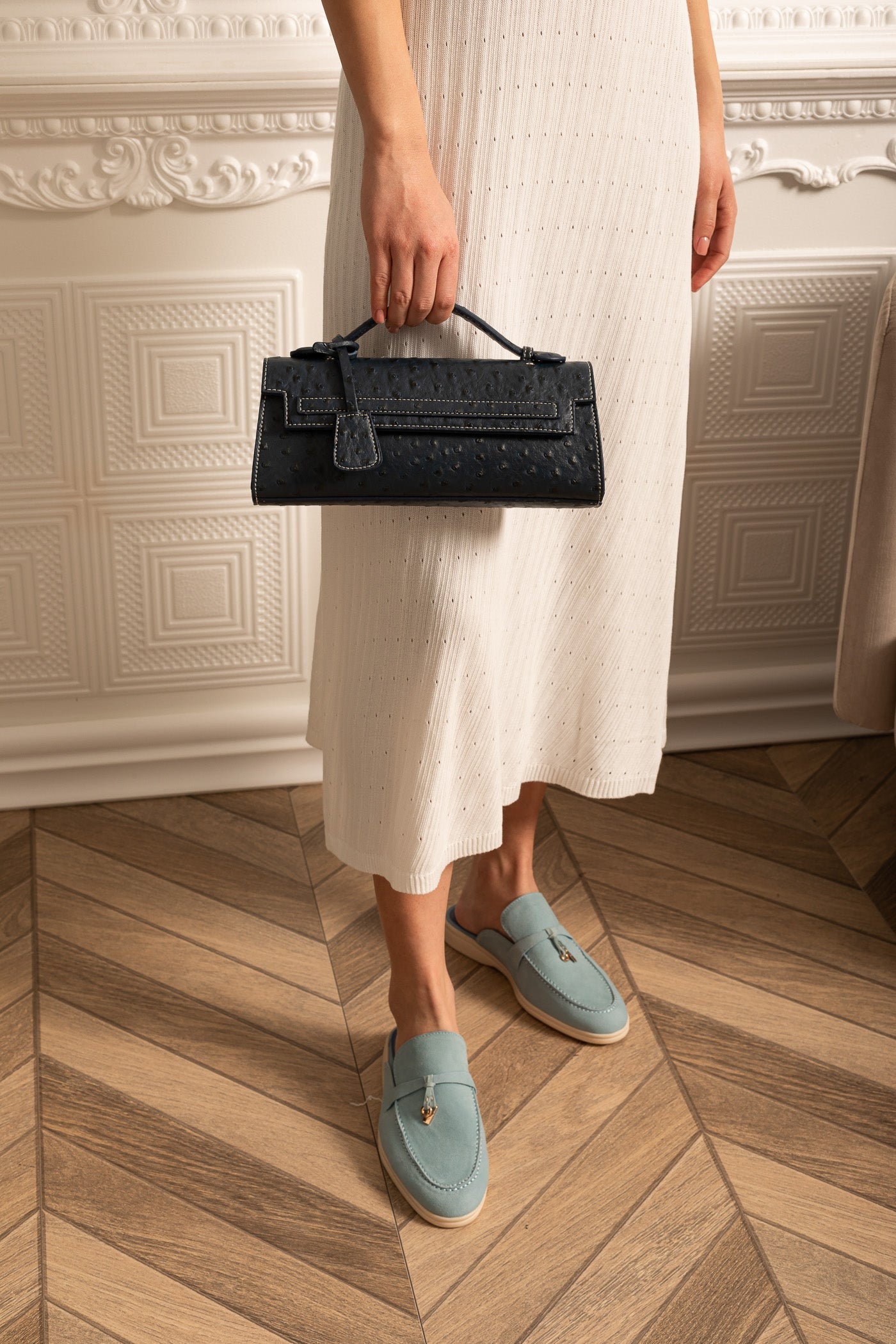 Sophisticated Rectangular Purse With Dotted Pattern - Dark Blue