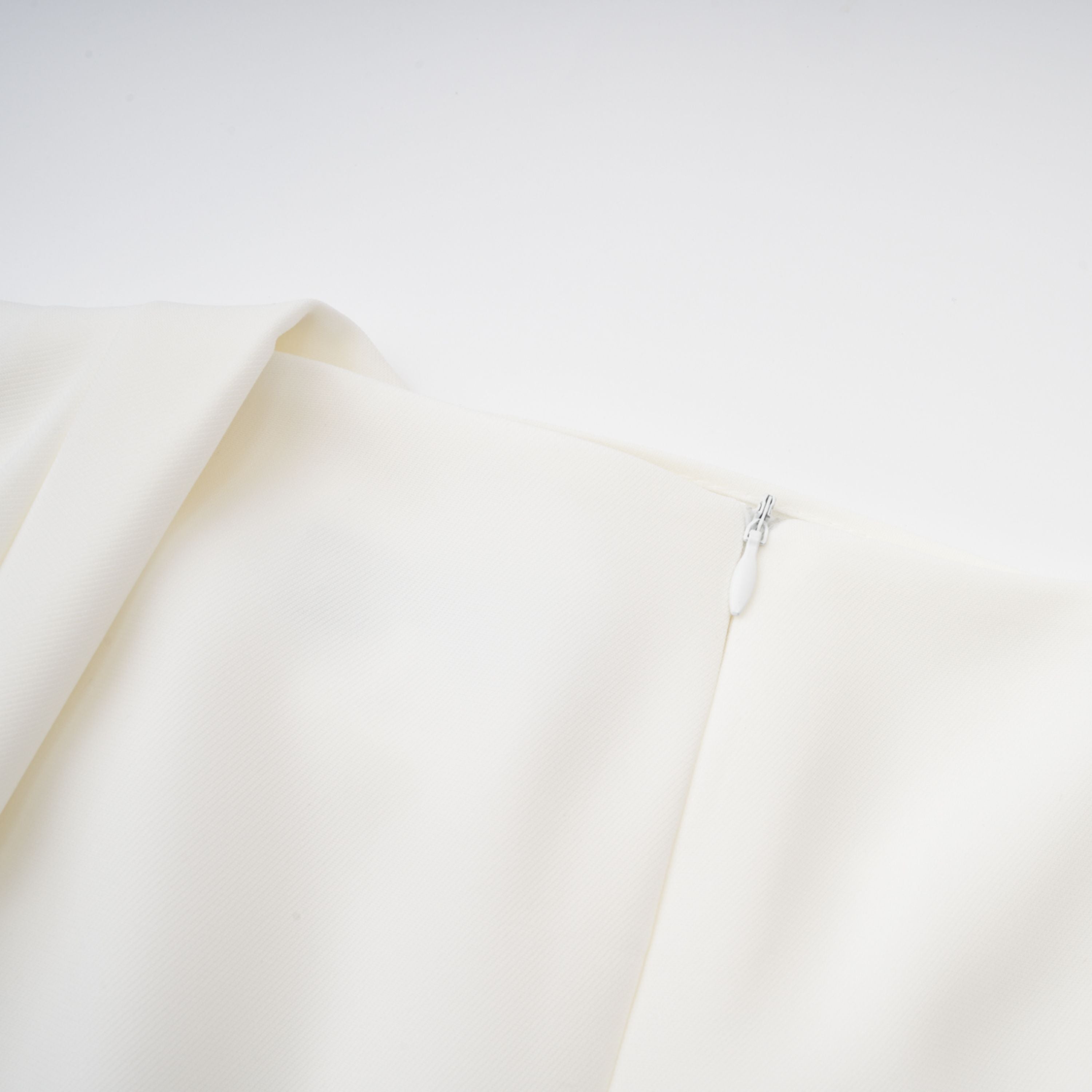 Marzia White Ribbon Detail Floral Lace Maxi Dress